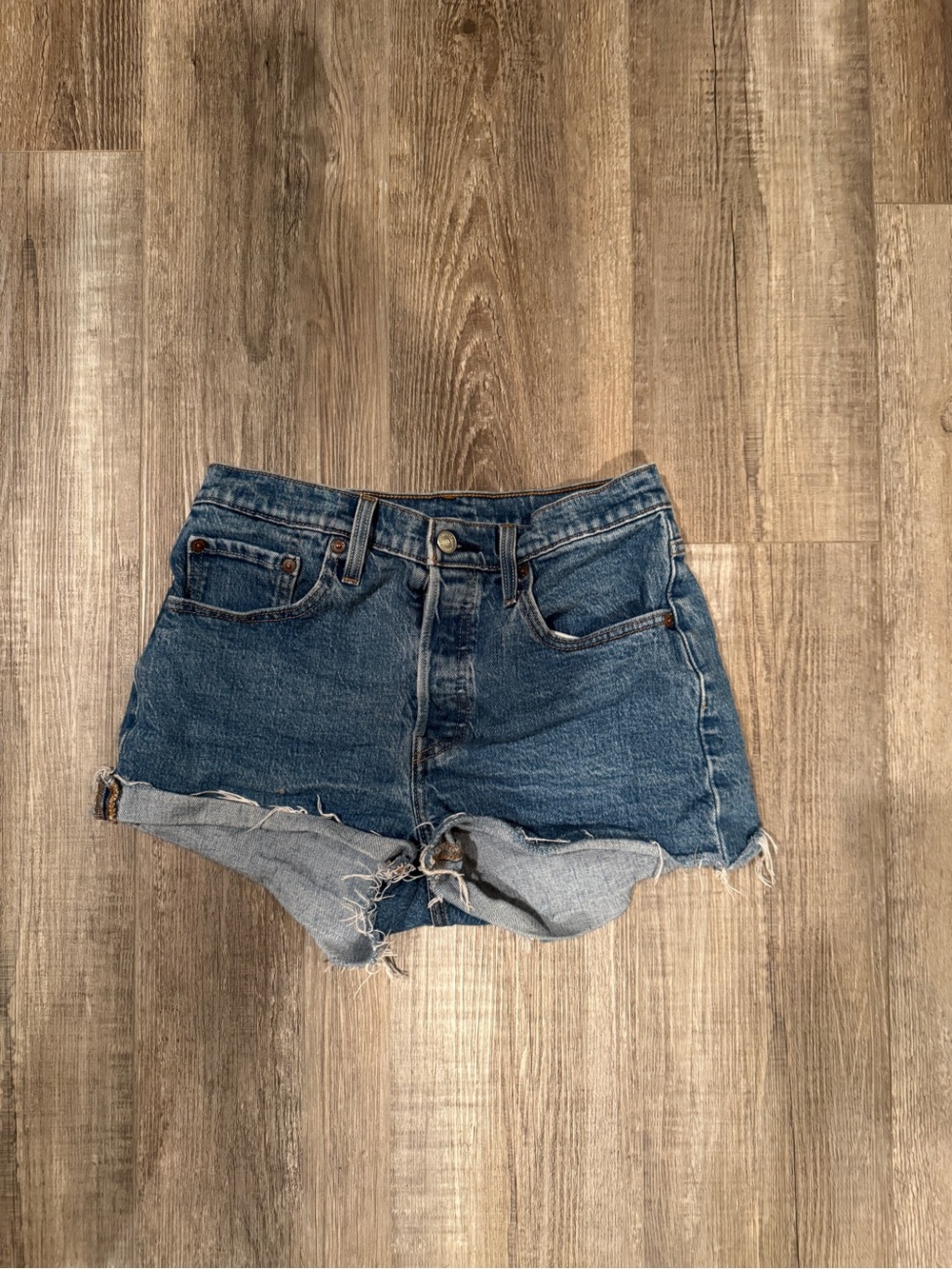 Levi Classic High-Rise Blue Denim Shorts